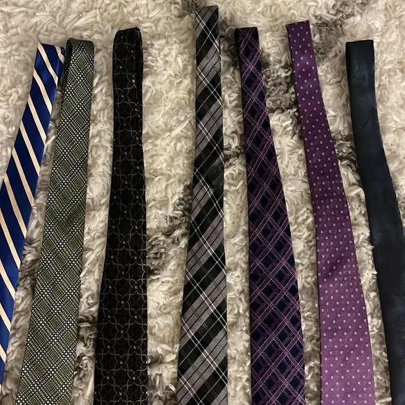 Multiple Ties - Picture 6 of 6